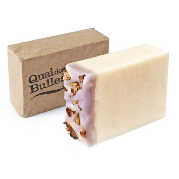 Savon au lait de chèvre et à la rose